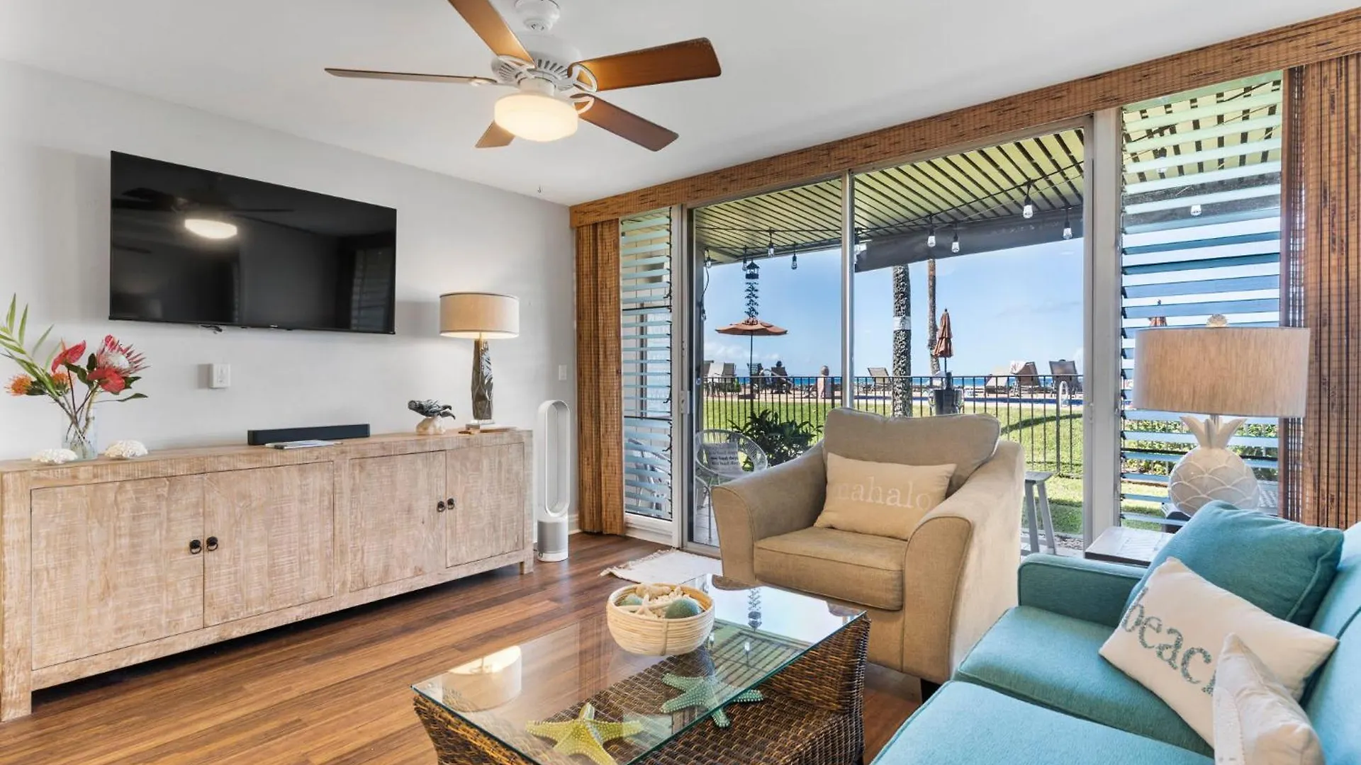 Modern Oceanfront Beach Hale Kai 1Bed Kahana Verenigde Staten